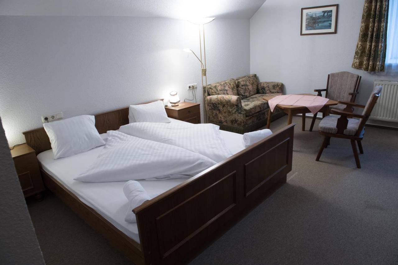 Blaue Traube Hotel Бад Аузее Екстериор снимка